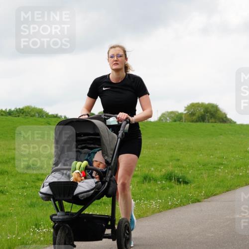 05.05.2024 - 7. Wedeler Halbmarathon Fuchs,  Jonas http://msf.ph/oto/6235313 05.05.2024 11:23:36 Laufen 480 meine-sportfotos.de