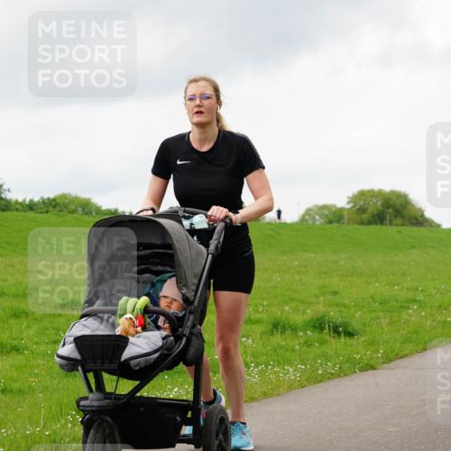 05.05.2024 - 7. Wedeler Halbmarathon Fuchs,  Jonas http://msf.ph/oto/6235314 05.05.2024 11:23:36 Laufen 480 meine-sportfotos.de