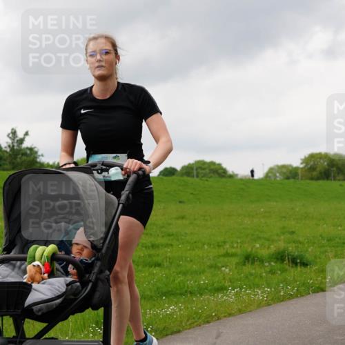 05.05.2024 - 7. Wedeler Halbmarathon Fuchs,  Jonas http://msf.ph/oto/6235318 05.05.2024 11:23:37 Laufen 480 meine-sportfotos.de