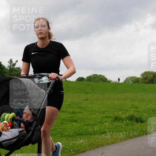 05.05.2024 - 7. Wedeler Halbmarathon Fuchs,  Jonas http://msf.ph/oto/6235319 05.05.2024 11:23:37 Laufen 48 meine-sportfotos.de