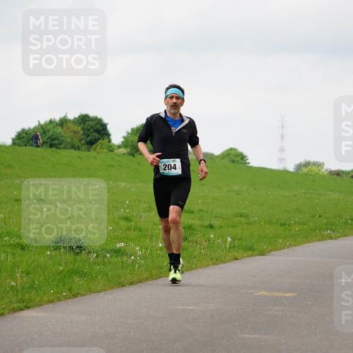 05.05.2024 - 7. Wedeler Halbmarathon Fuchs,  Jonas http://msf.ph/oto/6235330 05.05.2024 11:23:42 Laufen 204, 542 meine-sportfotos.de
