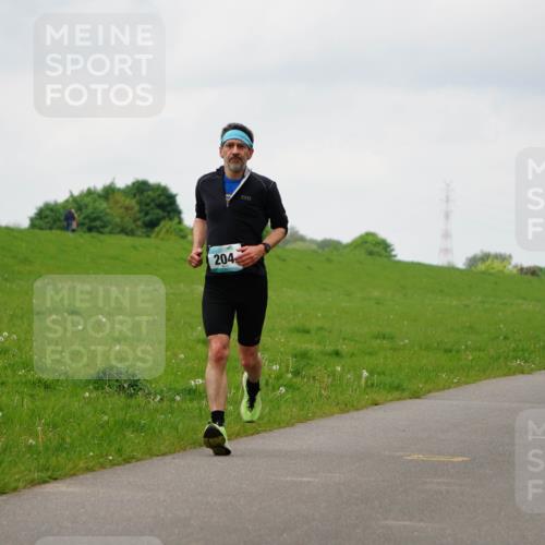 05.05.2024 - 7. Wedeler Halbmarathon Fuchs,  Jonas http://msf.ph/oto/6235334 05.05.2024 11:23:42 Laufen 204, 542, 416 meine-sportfotos.de