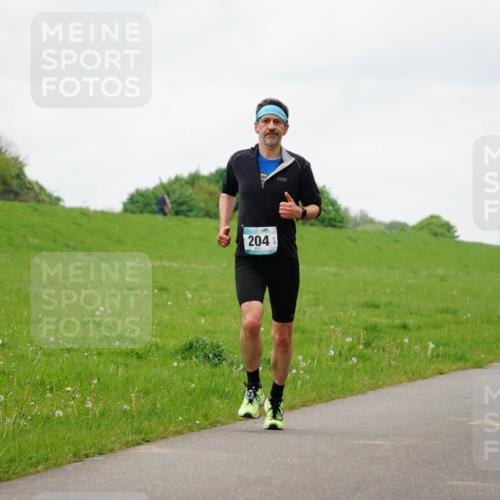 05.05.2024 - 7. Wedeler Halbmarathon Fuchs,  Jonas http://msf.ph/oto/6235339 05.05.2024 11:23:43 Laufen 204 meine-sportfotos.de