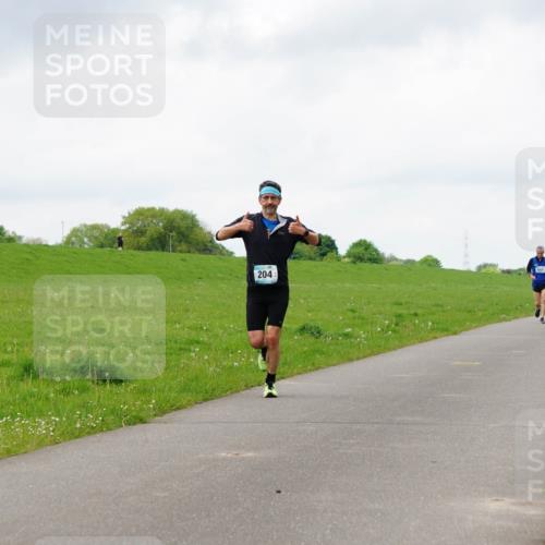05.05.2024 - 7. Wedeler Halbmarathon Fuchs,  Jonas http://msf.ph/oto/6235343 05.05.2024 11:23:44 Laufen 204 meine-sportfotos.de
