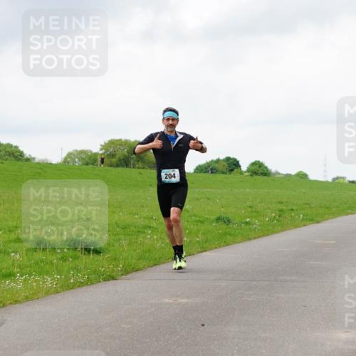 05.05.2024 - 7. Wedeler Halbmarathon Fuchs,  Jonas http://msf.ph/oto/6235347 05.05.2024 11:23:44 Laufen 204 meine-sportfotos.de