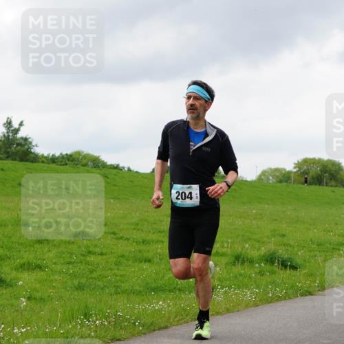 05.05.2024 - 7. Wedeler Halbmarathon Fuchs,  Jonas http://msf.ph/oto/6235361 05.05.2024 11:23:46 Laufen 204 meine-sportfotos.de