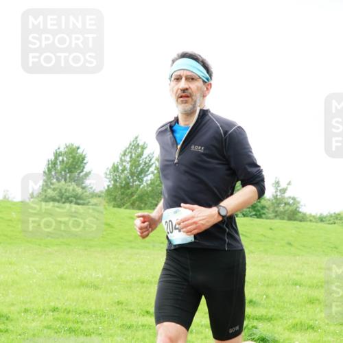 05.05.2024 - 7. Wedeler Halbmarathon Fuchs,  Jonas http://msf.ph/oto/6235369 05.05.2024 11:23:47 Laufen 204 meine-sportfotos.de