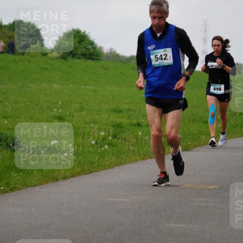 05.05.2024 - 7. Wedeler Halbmarathon Fuchs,  Jonas http://msf.ph/oto/6235379 05.05.2024 11:23:51 Laufen 542, 21, 0975, 504, 416 meine-sportfotos.de