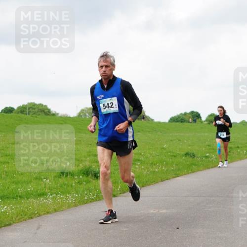 05.05.2024 - 7. Wedeler Halbmarathon Fuchs,  Jonas http://msf.ph/oto/6235392 05.05.2024 11:23:55 Laufen 542, 416, 504 meine-sportfotos.de