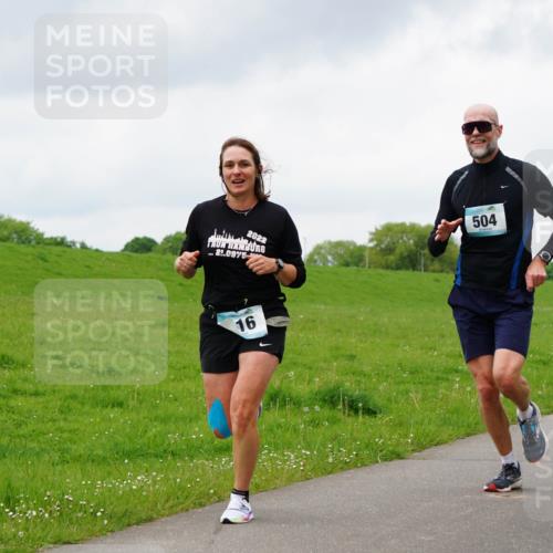 05.05.2024 - 7. Wedeler Halbmarathon Fuchs,  Jonas http://msf.ph/oto/6235416 05.05.2024 11:23:59 Laufen 2022, 25, 0975, 16, 504 meine-sportfotos.de