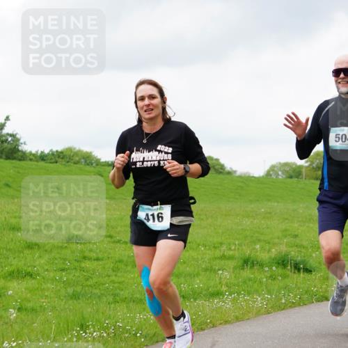 05.05.2024 - 7. Wedeler Halbmarathon Fuchs,  Jonas http://msf.ph/oto/6235418 05.05.2024 11:24:00 Laufen 2022, 21, 0975, 416, 504 meine-sportfotos.de