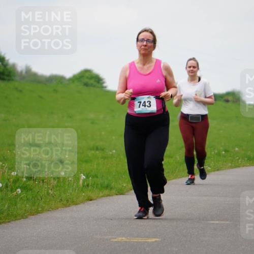 05.05.2024 - 7. Wedeler Halbmarathon Fuchs,  Jonas http://msf.ph/oto/6235435 05.05.2024 11:24:07 Laufen 743, 906 meine-sportfotos.de