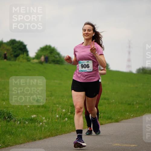05.05.2024 - 7. Wedeler Halbmarathon Fuchs,  Jonas http://msf.ph/oto/6235455 05.05.2024 11:24:13 Laufen 906, 131 meine-sportfotos.de