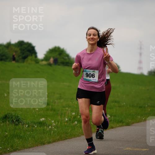 05.05.2024 - 7. Wedeler Halbmarathon Fuchs,  Jonas http://msf.ph/oto/6235456 05.05.2024 11:24:13 Laufen 906, 131 meine-sportfotos.de