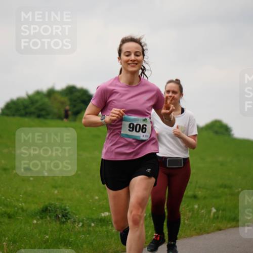 05.05.2024 - 7. Wedeler Halbmarathon Fuchs,  Jonas http://msf.ph/oto/6235464 05.05.2024 11:24:14 Laufen 906, 131 meine-sportfotos.de