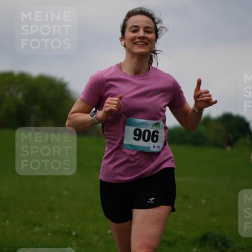 05.05.2024 - 7. Wedeler Halbmarathon Fuchs,  Jonas http://msf.ph/oto/6235475 05.05.2024 11:24:15 Laufen 906, 131 meine-sportfotos.de