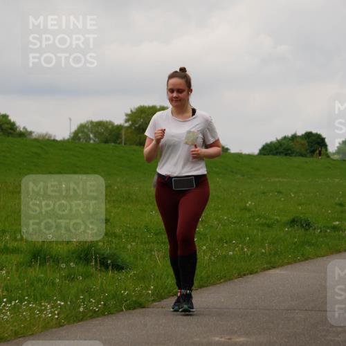 05.05.2024 - 7. Wedeler Halbmarathon Fuchs,  Jonas http://msf.ph/oto/6235486 05.05.2024 11:24:19 Laufen  meine-sportfotos.de