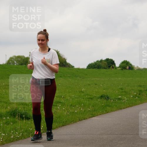 05.05.2024 - 7. Wedeler Halbmarathon Fuchs,  Jonas http://msf.ph/oto/6235489 05.05.2024 11:24:19 Laufen  meine-sportfotos.de