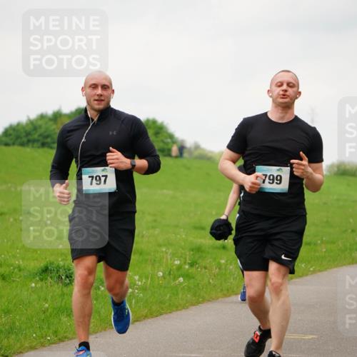 05.05.2024 - 7. Wedeler Halbmarathon Fuchs,  Jonas http://msf.ph/oto/6235497 05.05.2024 11:24:25 Laufen 797, 799 meine-sportfotos.de