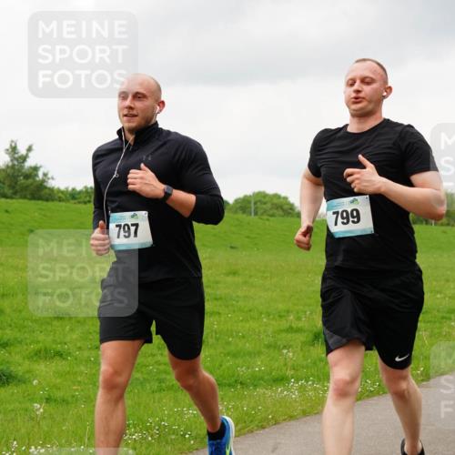 05.05.2024 - 7. Wedeler Halbmarathon Fuchs,  Jonas http://msf.ph/oto/6235514 05.05.2024 11:24:28 Laufen 797, 75, 799 meine-sportfotos.de