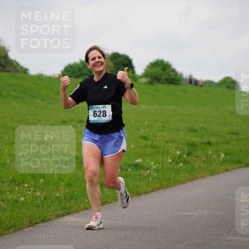 05.05.2024 - 7. Wedeler Halbmarathon Fuchs,  Jonas http://msf.ph/oto/6235541 05.05.2024 11:24:40 Laufen 628, 558 meine-sportfotos.de
