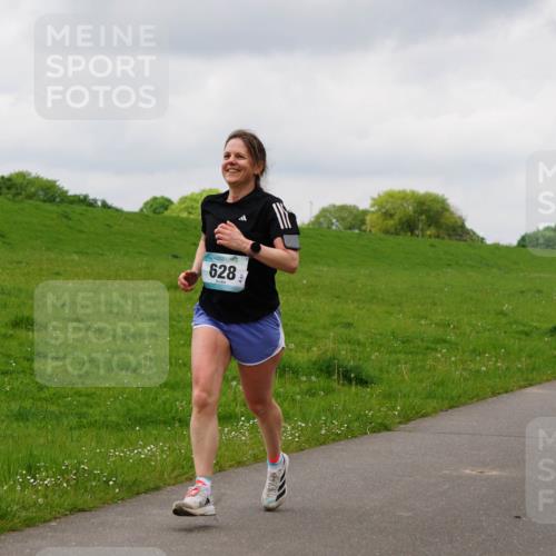 05.05.2024 - 7. Wedeler Halbmarathon Fuchs,  Jonas http://msf.ph/oto/6235553 05.05.2024 11:24:42 Laufen 628, 55 meine-sportfotos.de