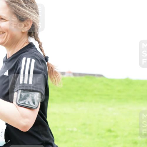 05.05.2024 - 7. Wedeler Halbmarathon Fuchs,  Jonas http://msf.ph/oto/6235570 05.05.2024 11:24:45 Laufen 28, 67 meine-sportfotos.de