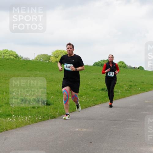 05.05.2024 - 7. Wedeler Halbmarathon Fuchs,  Jonas http://msf.ph/oto/6235578 05.05.2024 11:24:48 Laufen 558, 613 meine-sportfotos.de