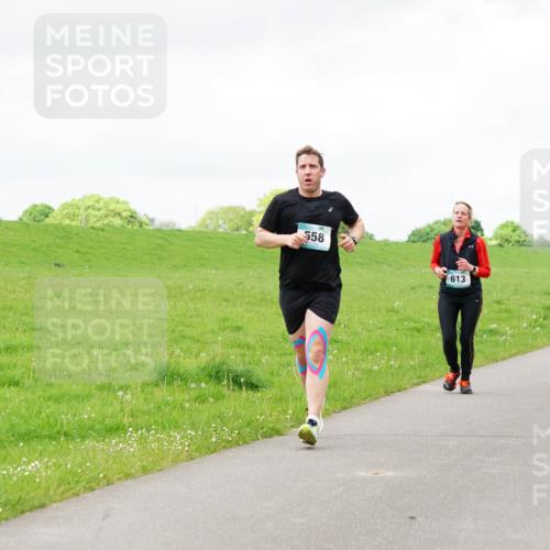 05.05.2024 - 7. Wedeler Halbmarathon Fuchs,  Jonas http://msf.ph/oto/6235580 05.05.2024 11:24:48 Laufen 558, 613 meine-sportfotos.de