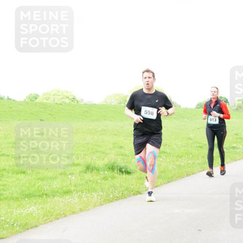 05.05.2024 - 7. Wedeler Halbmarathon Fuchs,  Jonas http://msf.ph/oto/6235581 05.05.2024 11:24:48 Laufen 558, 613 meine-sportfotos.de
