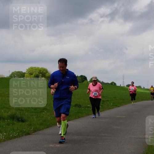 05.05.2024 - 7. Wedeler Halbmarathon Fuchs,  Jonas http://msf.ph/oto/6235648 05.05.2024 11:25:02 Laufen 892 meine-sportfotos.de