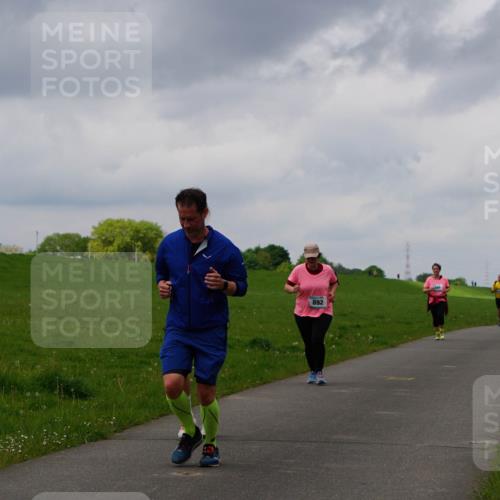 05.05.2024 - 7. Wedeler Halbmarathon Fuchs,  Jonas http://msf.ph/oto/6235649 05.05.2024 11:25:02 Laufen 892 meine-sportfotos.de