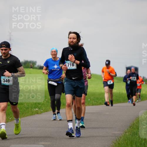 05.05.2024 - 7. Wedeler Halbmarathon Fuchs,  Jonas http://msf.ph/oto/6235722 05.05.2024 11:25:23 Laufen 896, 349, 718 meine-sportfotos.de