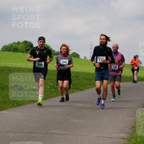 05.05.2024 - 7. Wedeler Halbmarathon Fuchs,  Jonas http://msf.ph/oto/6235727 05.05.2024 11:25:25 Laufen 896, 349, 71, 138 meine-sportfotos.de