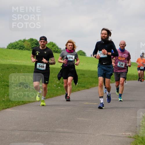 05.05.2024 - 7. Wedeler Halbmarathon Fuchs,  Jonas http://msf.ph/oto/6235729 05.05.2024 11:25:26 Laufen 349, 7, 896, 138 meine-sportfotos.de