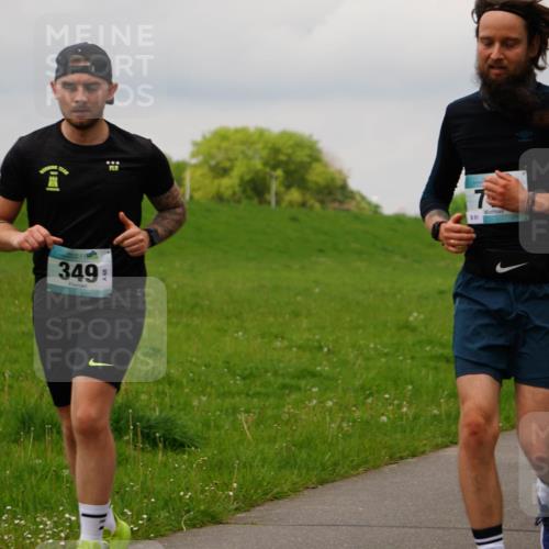 05.05.2024 - 7. Wedeler Halbmarathon Fuchs,  Jonas http://msf.ph/oto/6235749 05.05.2024 11:25:29 Laufen 349, 8, 91 meine-sportfotos.de