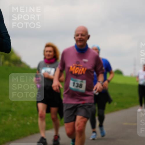 05.05.2024 - 7. Wedeler Halbmarathon Fuchs,  Jonas http://msf.ph/oto/6235759 05.05.2024 11:25:30 Laufen 8, 138 meine-sportfotos.de