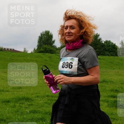 05.05.2024 - 7. Wedeler Halbmarathon Fuchs,  Jonas http://msf.ph/oto/6235777 05.05.2024 11:25:36 Laufen 896 meine-sportfotos.de