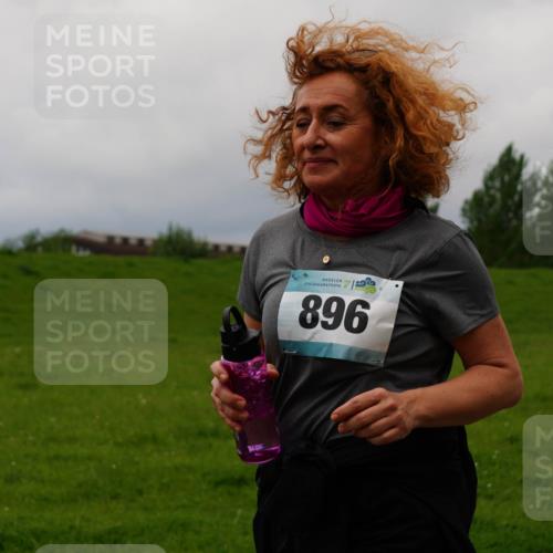 05.05.2024 - 7. Wedeler Halbmarathon Fuchs,  Jonas http://msf.ph/oto/6235780 05.05.2024 11:25:36 Laufen 896 meine-sportfotos.de