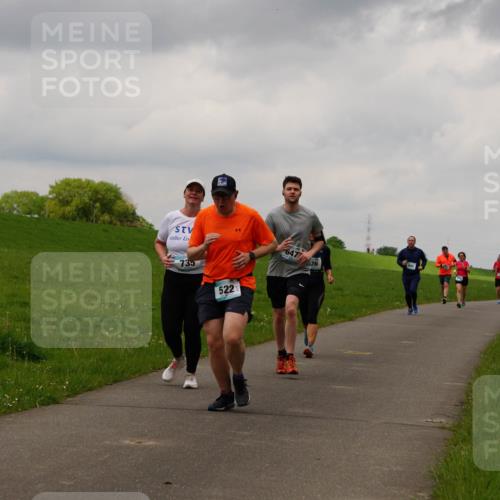 05.05.2024 - 7. Wedeler Halbmarathon Fuchs,  Jonas http://msf.ph/oto/6235787 05.05.2024 11:25:38 Laufen 735, 522 meine-sportfotos.de