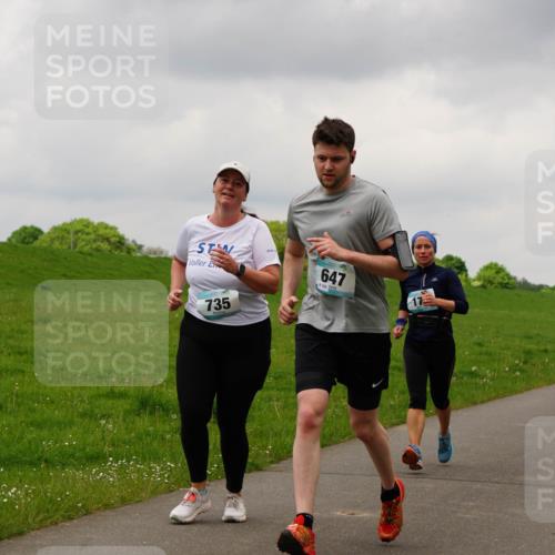 05.05.2024 - 7. Wedeler Halbmarathon Fuchs,  Jonas http://msf.ph/oto/6235798 05.05.2024 11:25:41 Laufen 647, 8139, 17, 735 meine-sportfotos.de