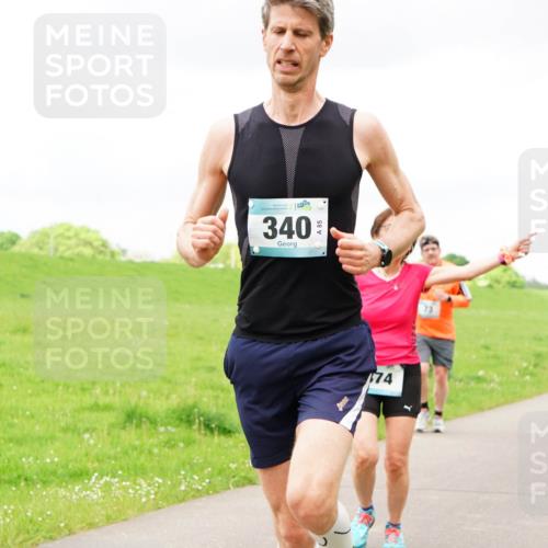 05.05.2024 - 7. Wedeler Halbmarathon Fuchs,  Jonas http://msf.ph/oto/6235837 05.05.2024 11:25:52 Laufen 6, 340, 674, 13 meine-sportfotos.de