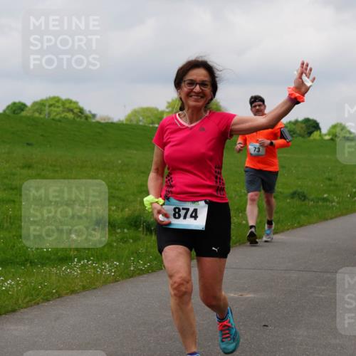 05.05.2024 - 7. Wedeler Halbmarathon Fuchs,  Jonas http://msf.ph/oto/6235840 05.05.2024 11:25:53 Laufen 874, 73, 13 meine-sportfotos.de