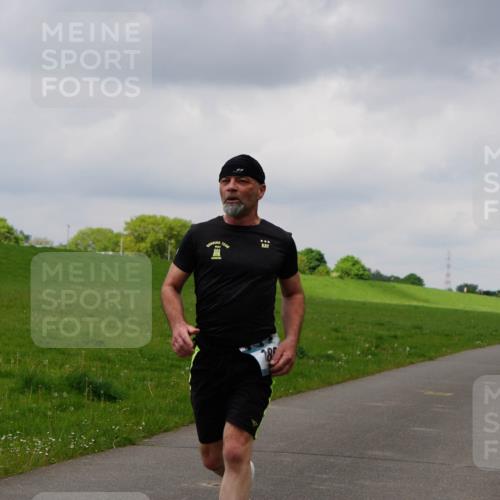 05.05.2024 - 7. Wedeler Halbmarathon Fuchs,  Jonas http://msf.ph/oto/6235862 05.05.2024 11:25:59 Laufen  meine-sportfotos.de