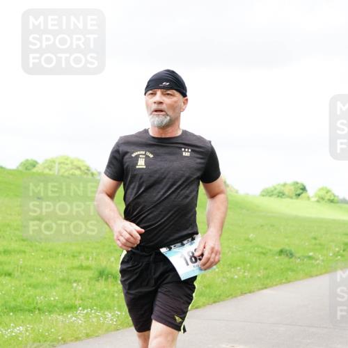 05.05.2024 - 7. Wedeler Halbmarathon Fuchs,  Jonas http://msf.ph/oto/6235867 05.05.2024 11:26:00 Laufen 183 meine-sportfotos.de