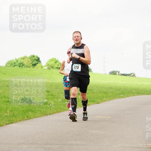 05.05.2024 - 7. Wedeler Halbmarathon Fuchs,  Jonas http://msf.ph/oto/6235891 05.05.2024 11:26:10 Laufen 572 meine-sportfotos.de