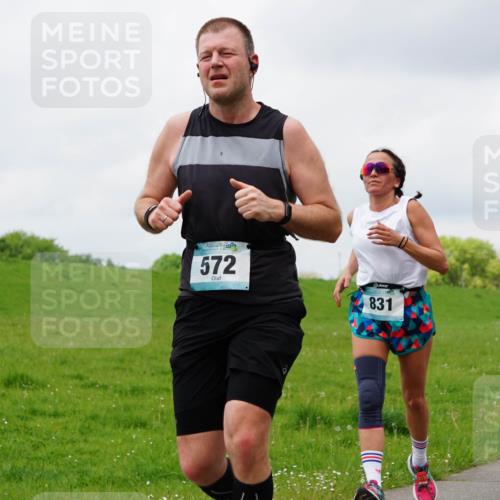 05.05.2024 - 7. Wedeler Halbmarathon Fuchs,  Jonas http://msf.ph/oto/6235912 05.05.2024 11:26:14 Laufen 572, 831 meine-sportfotos.de