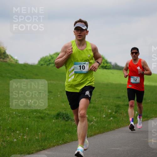 05.05.2024 - 7. Wedeler Halbmarathon Fuchs,  Jonas http://msf.ph/oto/6235935 05.05.2024 11:26:34 Laufen 10, 12 meine-sportfotos.de