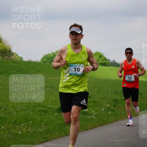 05.05.2024 - 7. Wedeler Halbmarathon Fuchs,  Jonas http://msf.ph/oto/6235936 05.05.2024 11:26:34 Laufen 10, 12 meine-sportfotos.de