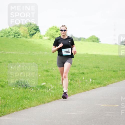 05.05.2024 - 7. Wedeler Halbmarathon Fuchs,  Jonas http://msf.ph/oto/6235964 05.05.2024 11:26:42 Laufen 208, 694 meine-sportfotos.de
